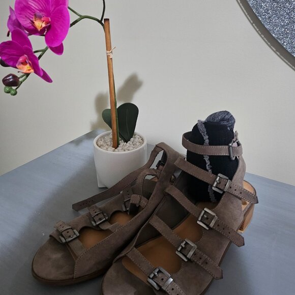 Torrid Heeled Gladiator Sandals - Picture 2 of 4